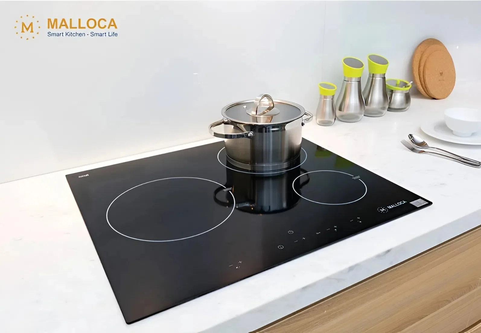 Review Bếp Từ Malloca MH-03I: Bếp Từ 3 Vùng Nấu Có Phù Hợp Gia Đình? 1 Review Bếp Từ Malloca MH-03I: Bếp Từ 3 Vùng Nấu Có Phù Hợp Gia Đình?